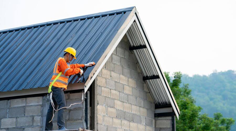 Expert flood damage restoration services in Roann, IN